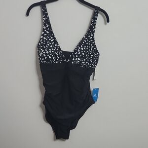 Cupshe Elegant Black Swimsuit